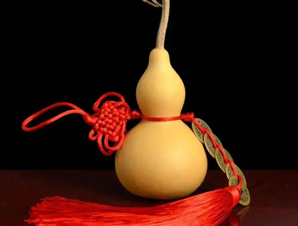 揭秘古老智慧：「進門遇三物，兒孫一直富」的3大吉祥物！