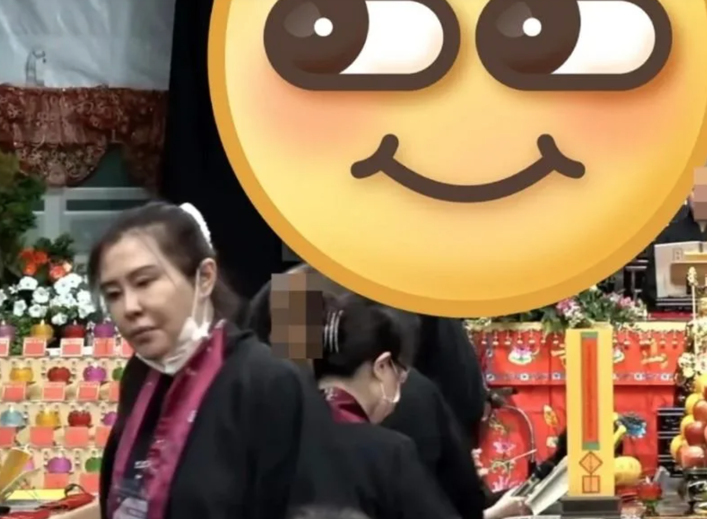 挺凸肚懷孕了？59歲王祖賢傳「加拿大藏小鮮肉」　身邊「高大型男曝光」愛相陪