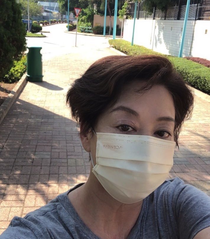 被出軌積蓄全無！資深女星「驚傳罹怪病」半身癱瘓　絕望「面部腫成豬頭」嘆：骨灰罈買好了
