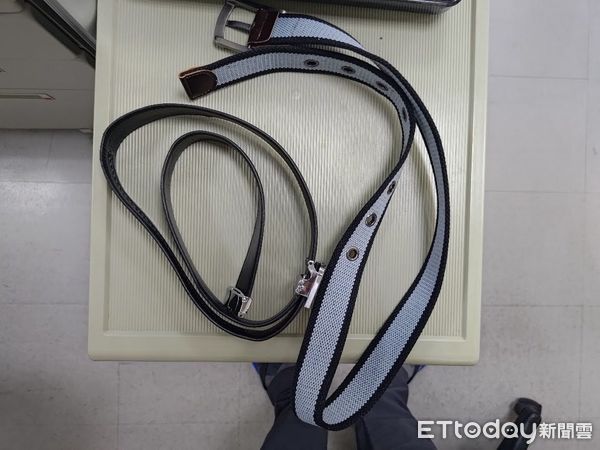 22歲兒子突說「要扔掉家裡衣櫃」　媽媽一打開嚇傻「大義滅親報警」