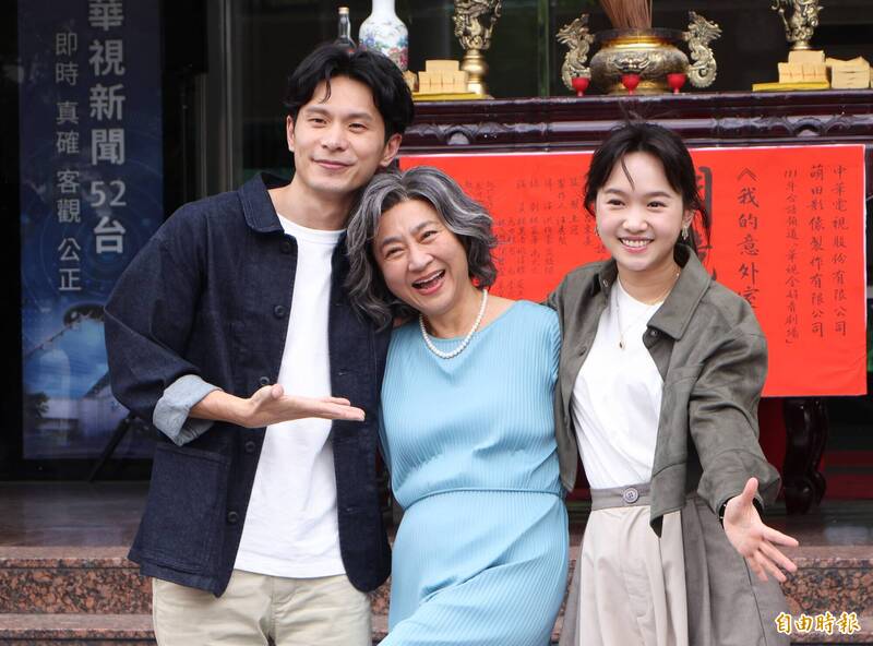 隔11年再度懷孕！61歲女星自嘲「老蚌生珠」　「小女兒才升國中」體力真的很吃緊