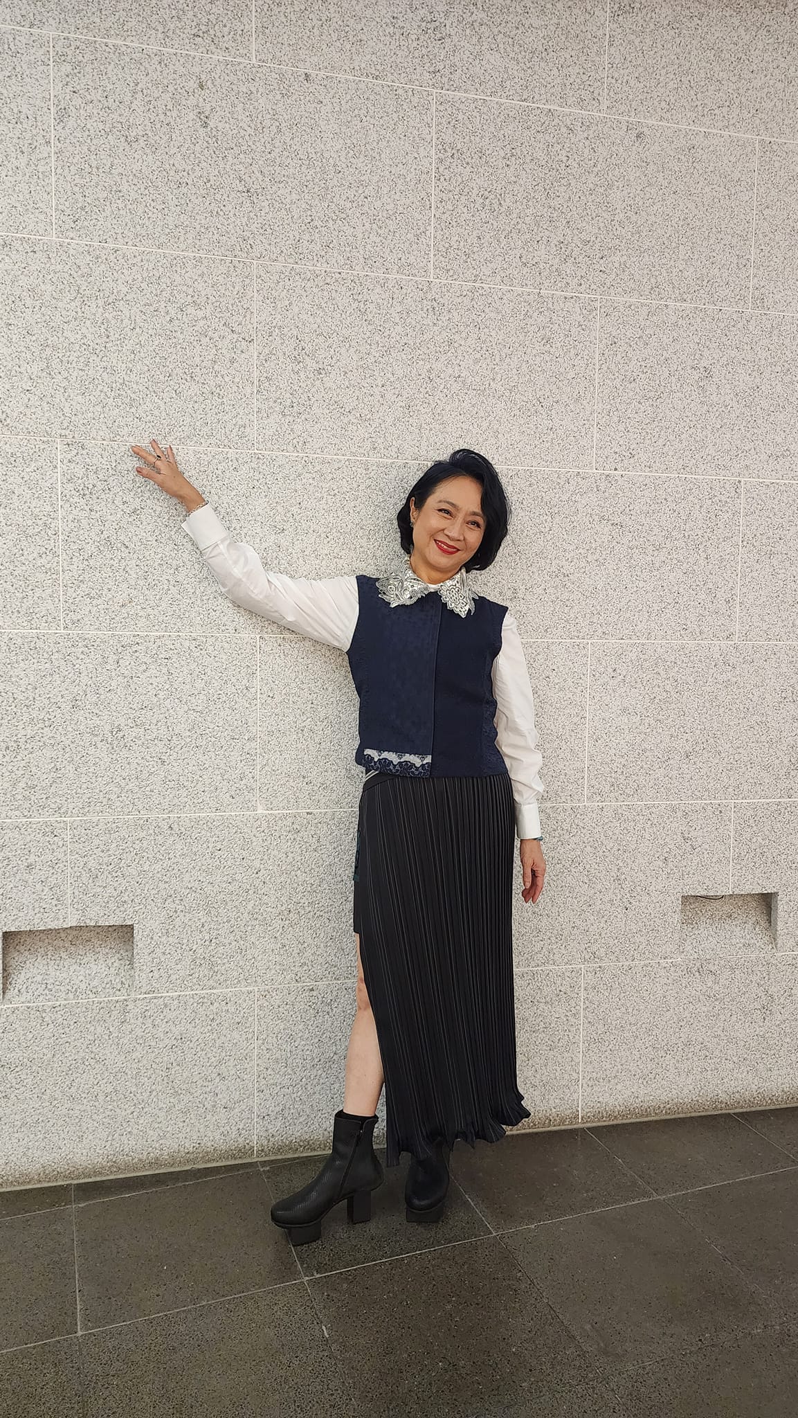 隔11年再度懷孕！61歲女星自嘲「老蚌生珠」　「小女兒才升國中」體力真的很吃緊
