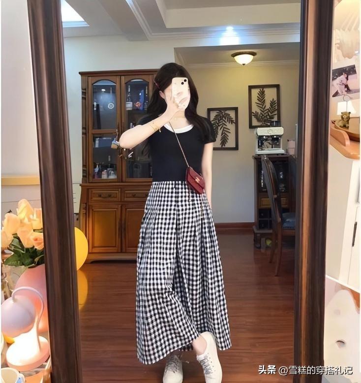 闊腿褲穿搭禁忌！這3雙鞋千萬別搭，顯矮又掉價，台灣女生必看