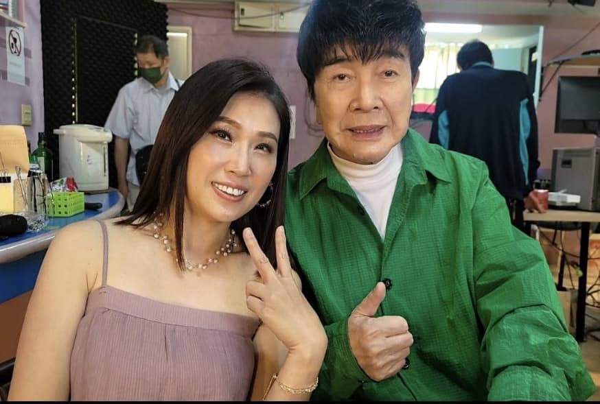 婚變尪落跑！單親媽「獨扛千萬債養孩」到處躲黑道　「一開口驚艷眾人」熬成台灣歌后