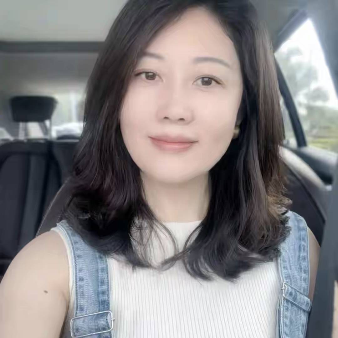 我爸住院！我連夜開車回去，病房門口聽見「爸媽的對話」，我哭著轉身離開