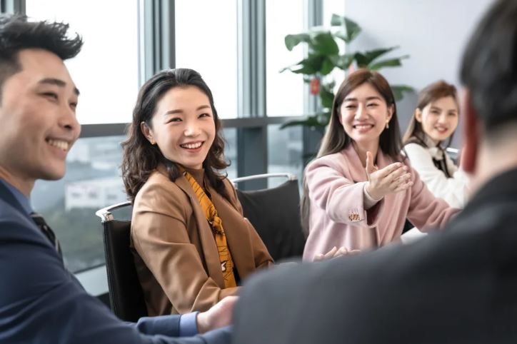 看她上班帶便當…同事提議多做一份「願意付這價錢」　「她無奈想婉拒」網喊吃人夠夠