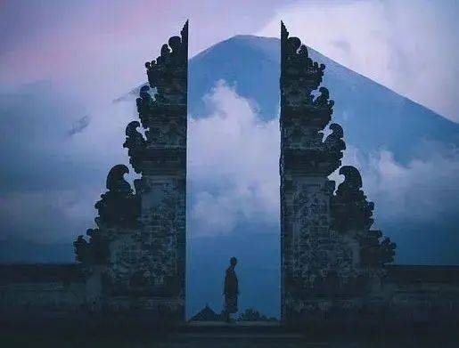 七月初一正式進鬼月！地門開牢記「1不去、2不喝、3不吃」：以免引來惡鬼