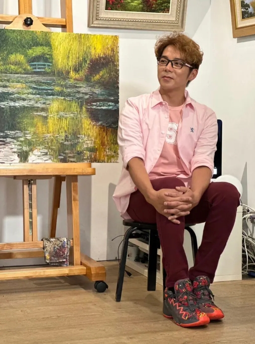 49歲陳子強驚喜公開！與20歲兒子的溫馨互動與未來規劃大公開