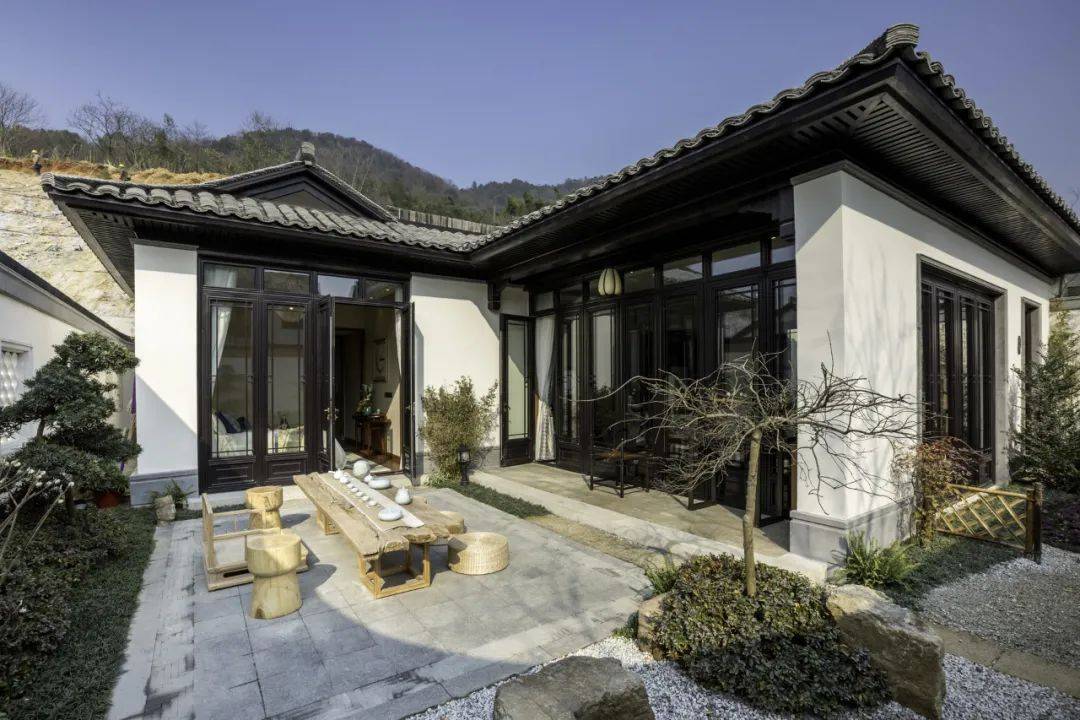 七個「破財之門」不可留!趕緊檢查你家的「大門風水」:把財運保護起來