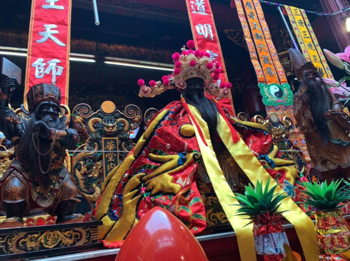 鬼月做噩夢！這10種「驚悚夢境」竟是大吉夢　祖先「發金光找上門」別怕：送財來