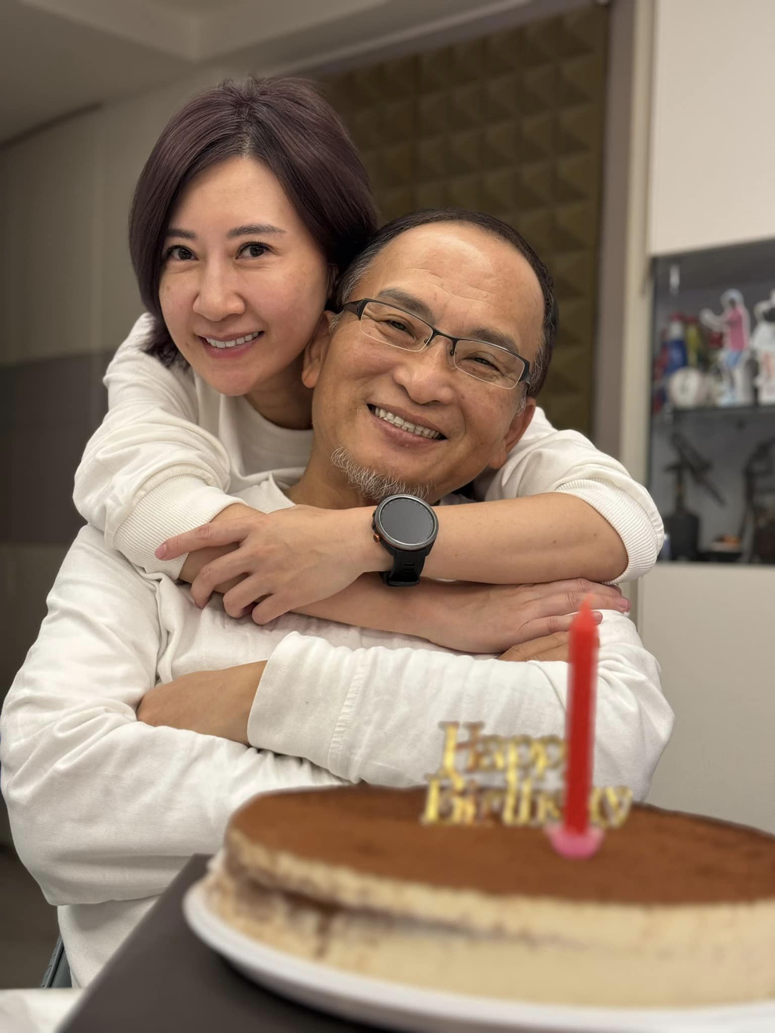 突緊急動手術！65歲孔鏘「暴瘦25kg」又一惡疾纏身　悲吐「連老婆都看不清」：感覺快不行了