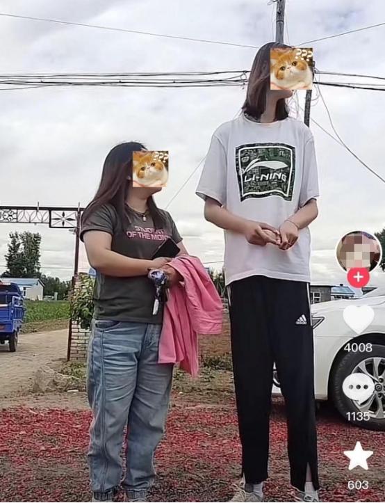 女孩身高2米26！媽媽天天發愁「沒人敢追她」遂網路徵婚　「漂亮近照曝光」網友開始幫找對象