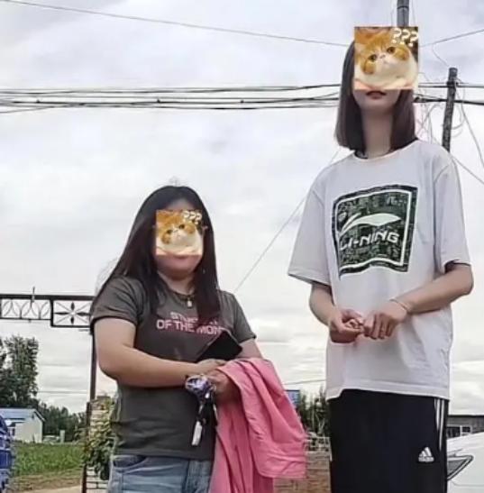 女孩身高2米26！媽媽天天發愁「沒人敢追她」遂網路徵婚　「漂亮近照曝光」網友開始幫找對象