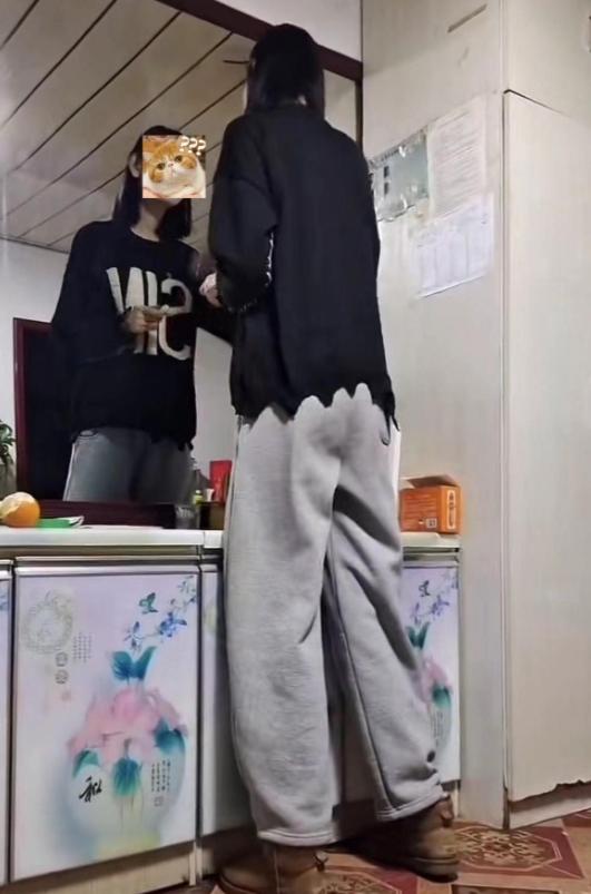 女孩身高2米26！媽媽天天發愁「沒人敢追她」遂網路徵婚　「漂亮近照曝光」網友開始幫找對象