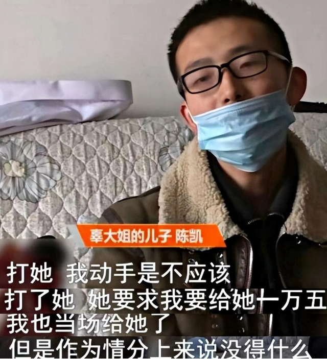 沒洗手就抱孫！51歲媽「被親生兒打成重傷」　「診斷結果倒抽一口氣」最後竟痛哭道歉...