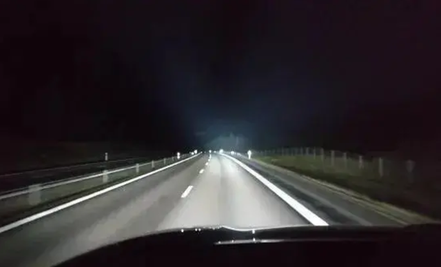 丈夫也在電視台！女主持出差「路邊小便」被發現溺亡　「留下3歲女兒」電視台證實噩耗