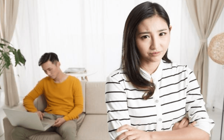 婆婆幫小姑帶孩子！我生孩子「我媽給我請月嫂」，接下來婆婆做一事「讓我做完月子就想離婚」