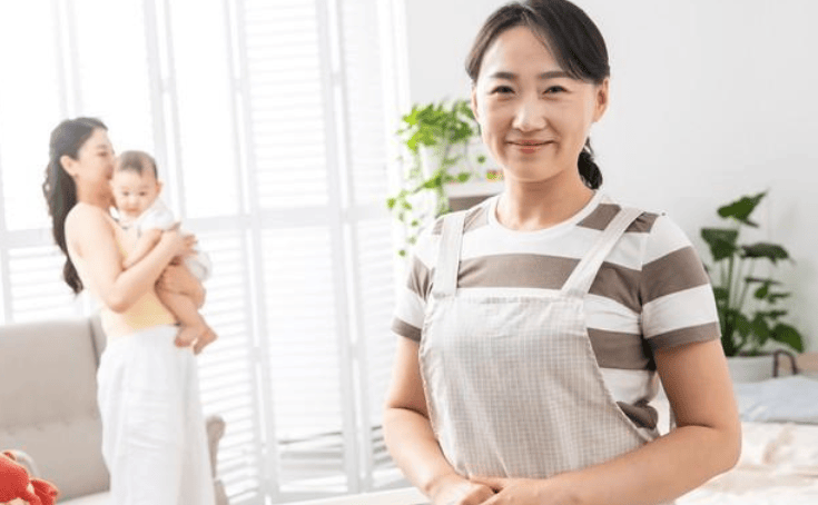 婆婆幫小姑帶孩子！我生孩子「我媽給我請月嫂」，接下來婆婆做一事「讓我做完月子就想離婚」