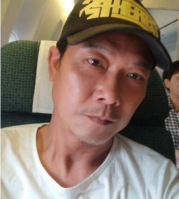 武打帥哥走紅！62歲男星「晚年爆瘦20公斤像骷髏人」　黃秋生急發聲「曝私下關係」