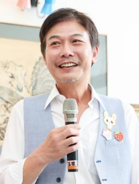 武打帥哥走紅！62歲男星「晚年爆瘦20公斤像骷髏人」　黃秋生急發聲「曝私下關係」