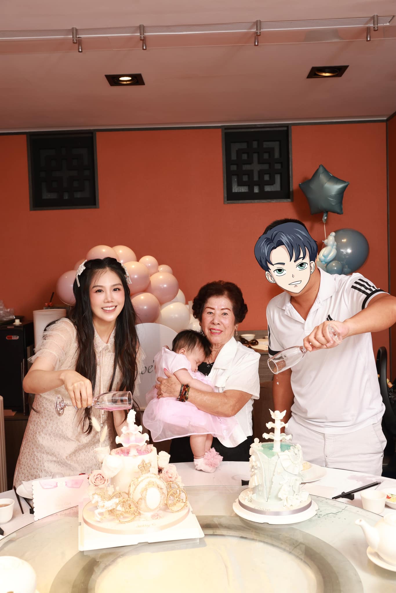 去年才當媽!41歲女星「生日前夕突大出血」緊急送醫 揭畫面「坐輪椅現身」病況曝光