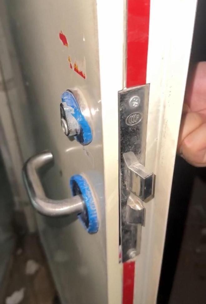 買下6千萬別墅！屋主「遲遲不入住」每年照繳7萬管理費　一開門傻了「氣炸找公司負責人」