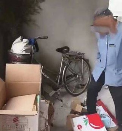 買下6千萬別墅！屋主「遲遲不入住」每年照繳7萬管理費　一開門傻了「氣炸找公司負責人」