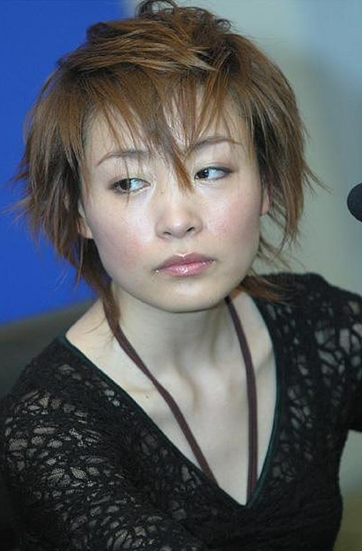 被譽為「小蘇芮」！23歲爆紅「39歲從7樓一躍而下」　2任丈夫「無人參加她的葬禮」為爭遺產：把岳母告上法庭