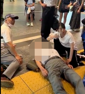 民眾車站倒地不醒！正妹熱血救人「身份曝光」竟是大名鼎鼎的她