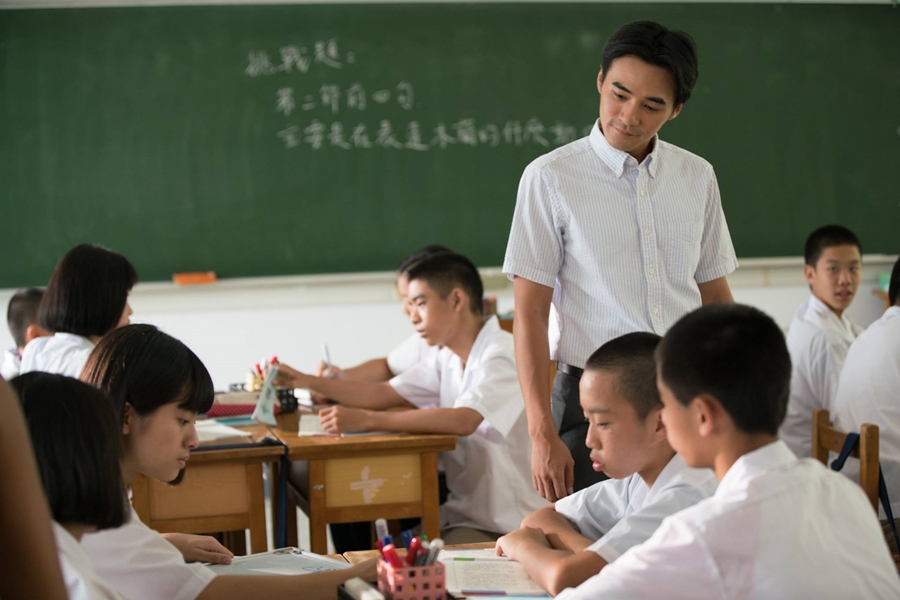 小學生寫作業！猜字謎「十張口，一顆心」想不出答案　老師改作業時「傻眼笑噴 」：變倉頡了