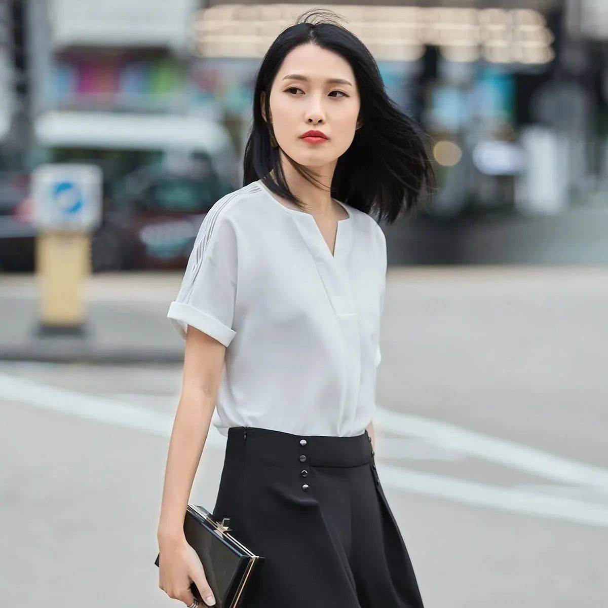 我農村出身「被城裡婆婆看不起」，婚後我「做了一件事」：她對我的態度大轉變 