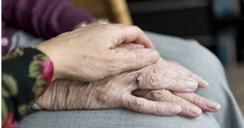 她砸千萬入住養老院「剛喜迎96歲大壽」　「突收到1通知」唏噓：無家可歸