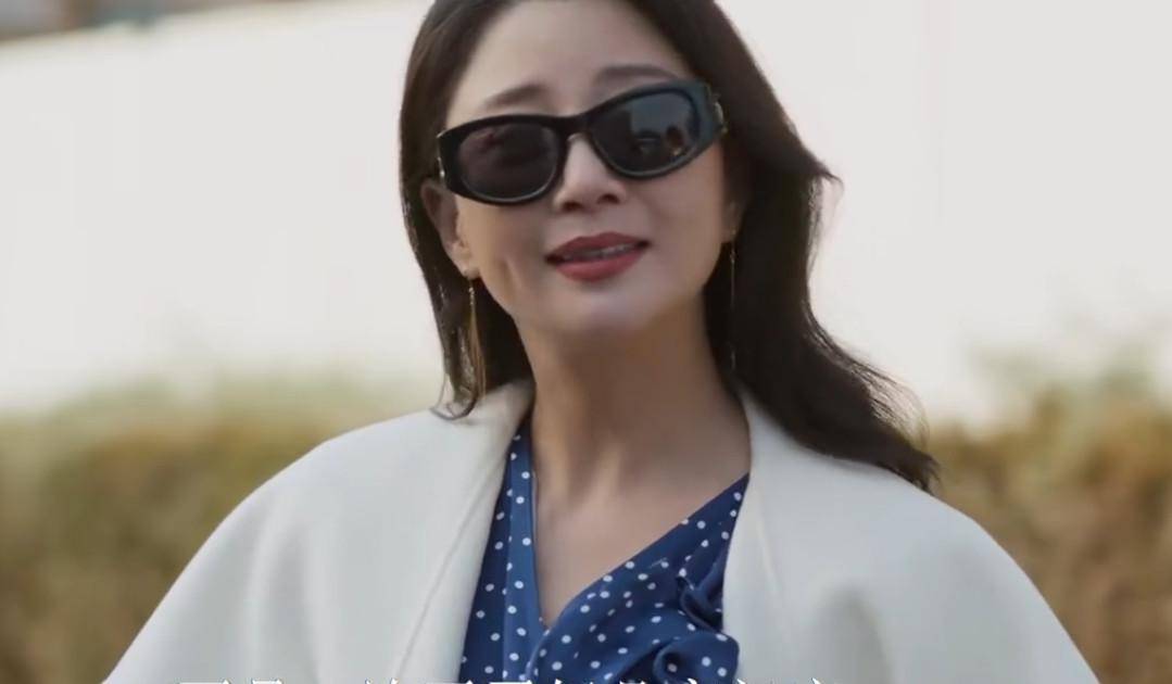  小姑因分手暫住我家「堅持每月付房租」！臨走之際我「塞給她10萬」，收拾屋子時我嚇傻「給她打電話 」