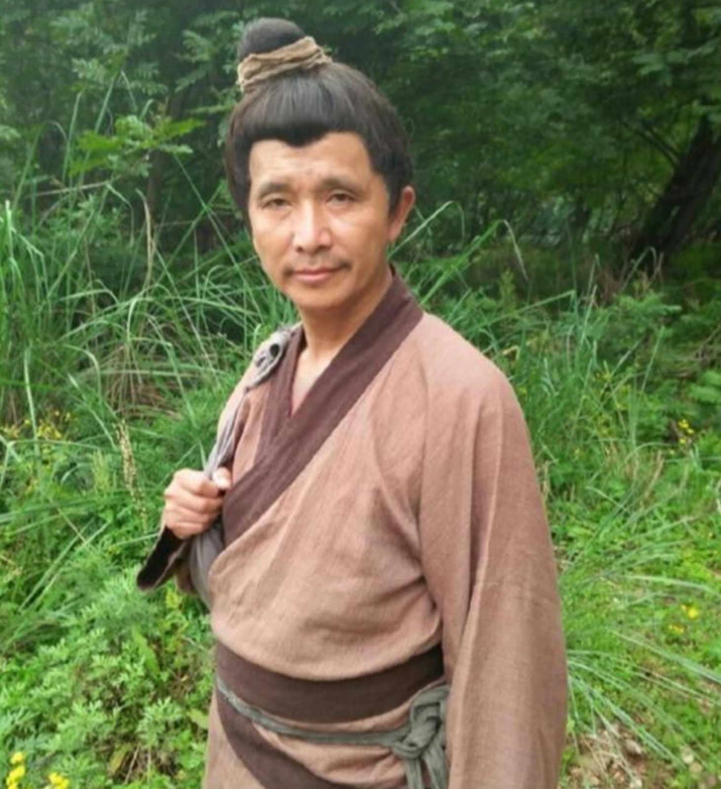 曾演出夯劇！50歲資深男星驚爆「陳屍租屋處」　好友嘆：「沒家人處理後事...」