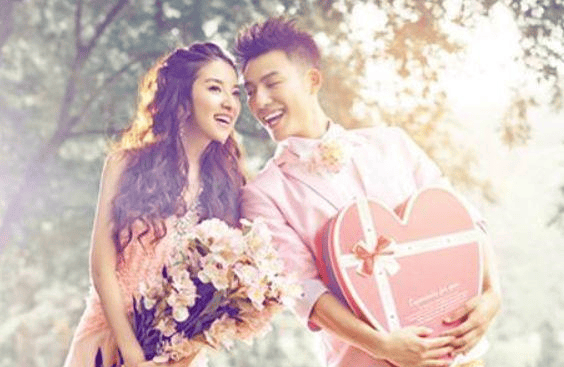 我連生兩女兒！婆婆不滿說我「不能生兒子」，小姑說一句話「婆婆低下了頭 」