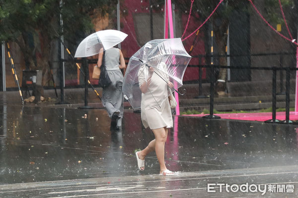 貝碧佳轉中度颱風！逼近台灣「最新路徑曝光」　中秋烤肉「小心雨勢來襲」專家曝下周天氣