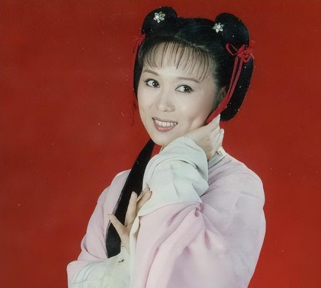 他長得帥演技好！25歲時不顧反對「娶大15歲妻子」　21年後「近況曝光」出乎意料