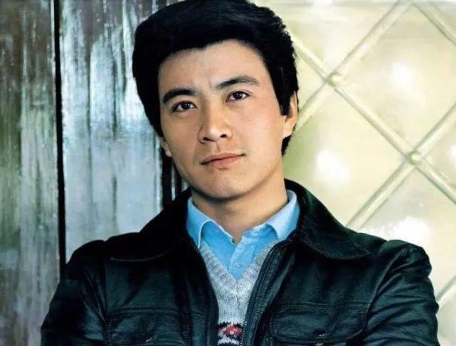 前妻在家遇害！第一美男「崩潰退出演藝圈」　走不出喪妻痛：如果沒去拍戲就好了...