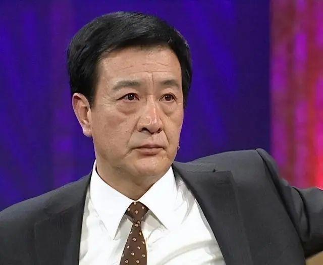 前妻在家遇害！第一美男「崩潰退出演藝圈」　走不出喪妻痛：如果沒去拍戲就好了...