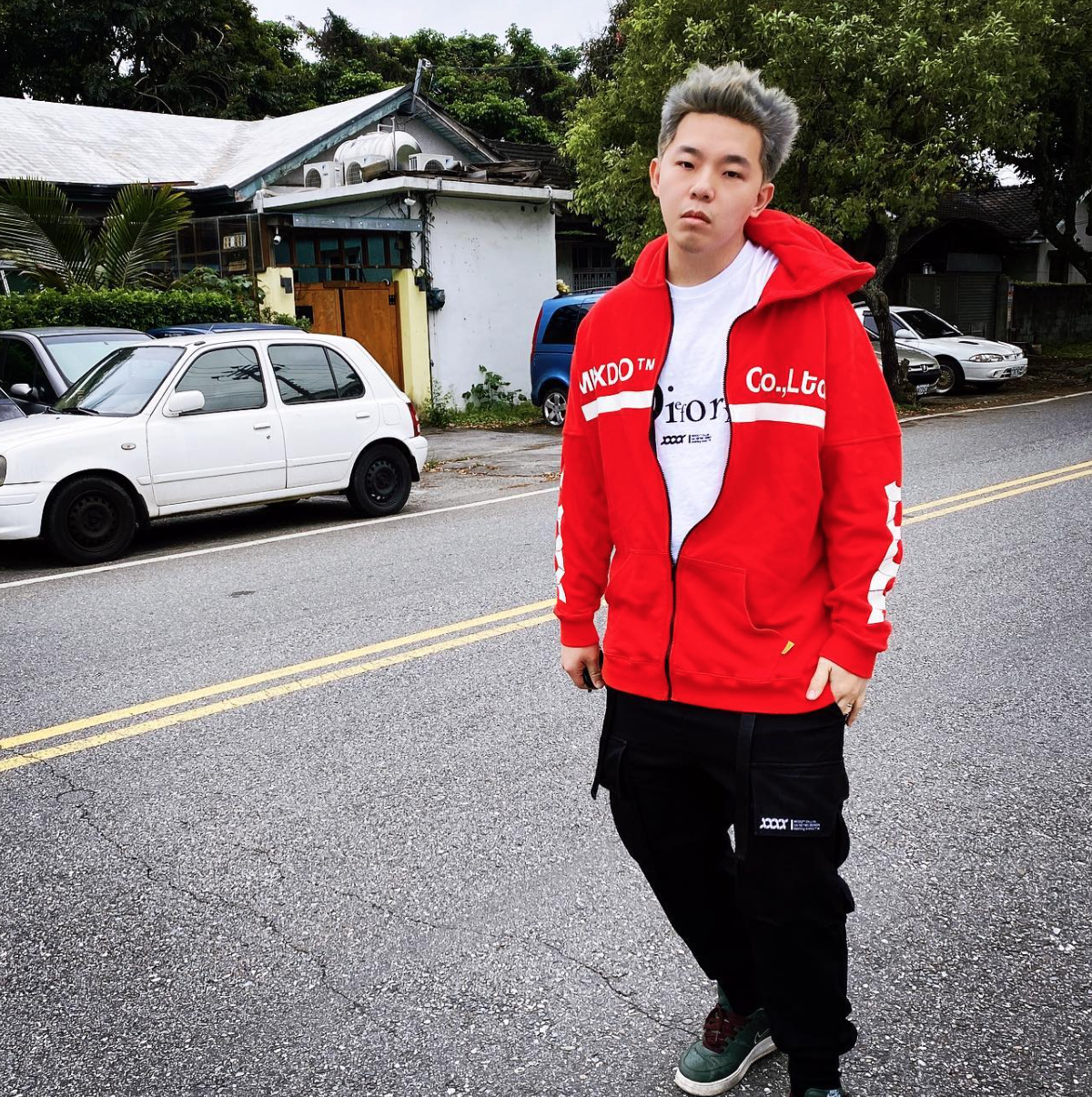 西門町攤販起火！男星看到「竟當場唱歌嘲諷」　他道歉解釋「只是沒做好」網又罵翻