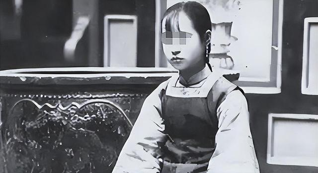 家裡反對！24歲男「迎娶71歲老太太」攜手16年　妻臨終前「他說一句話」惹淚