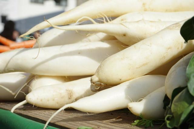 42歲抗癌奇蹟！每日一蔬菜，19年癌症未復發，醫師揭密「平民人參」的神奇力量