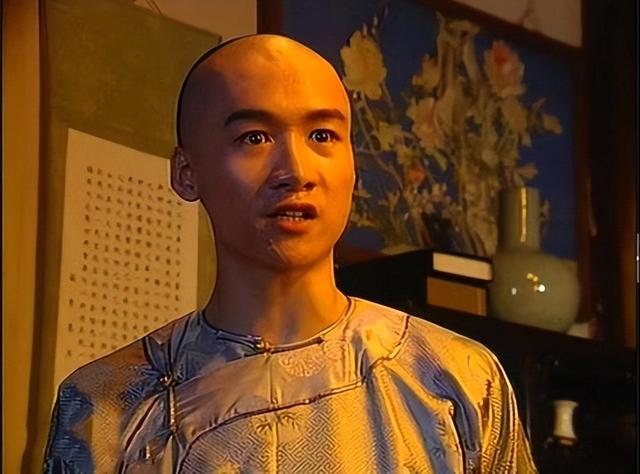 曾紅極一時！知名男星「被爆跑外送」路人秀合照　有前科「害了2條人命」不敢復出