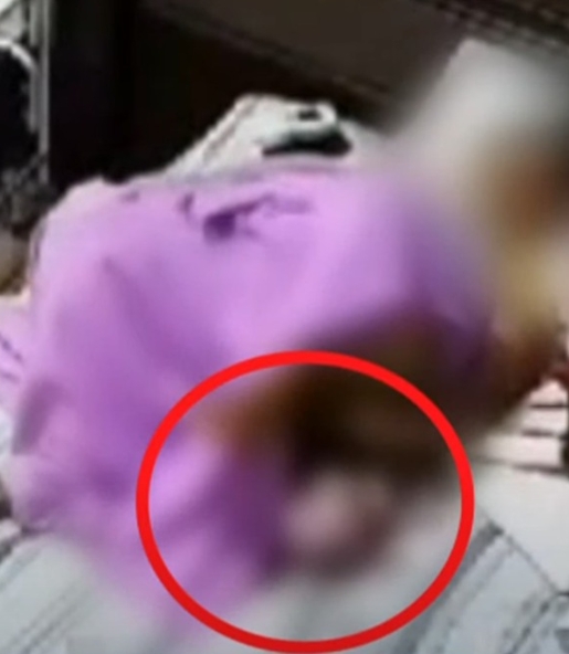 阿嬤坐輪椅在後面！女移工躺床「當場生小孩」　雇主嘆「沒辦法換人」：還要幫她坐月子