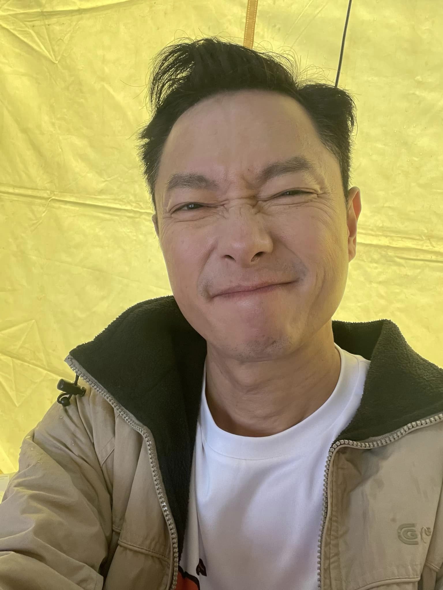 謝祖武不藏了「罕曬結縭24年妻子」　「太太正臉好凍齡」網愣：撞臉女星