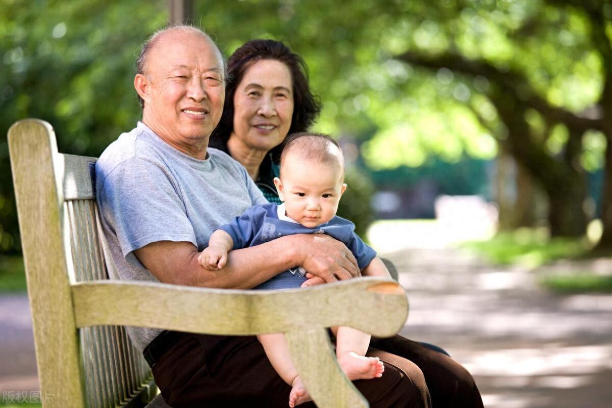資深姥姥的智慧：帶娃5年心得，8大忠告讓你不僅是免費保姆