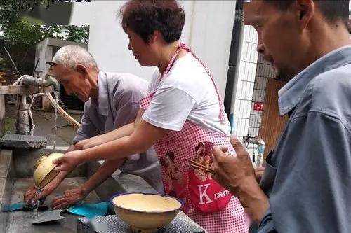 洗碗習慣影響全家健康？醫生揭密「4大不良習慣」恐致健康危機
