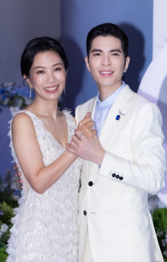 蕭敬騰婚禮濺血！電視圈超大咖「驚傳昏迷血流不止」　緊急送醫「老婆出面發聲了」