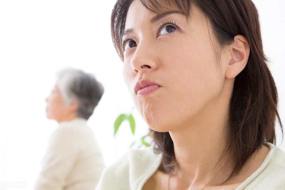 大姑結婚8年未孕！她給50萬讓我「替她生一個」　老公三思後「一番話」我懵了：該同意嗎？