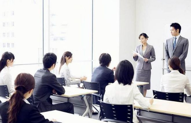 面試官：「我5個兒子都各有1個姊姊，我共有幾個小孩？」　回答10個的被淘汰了